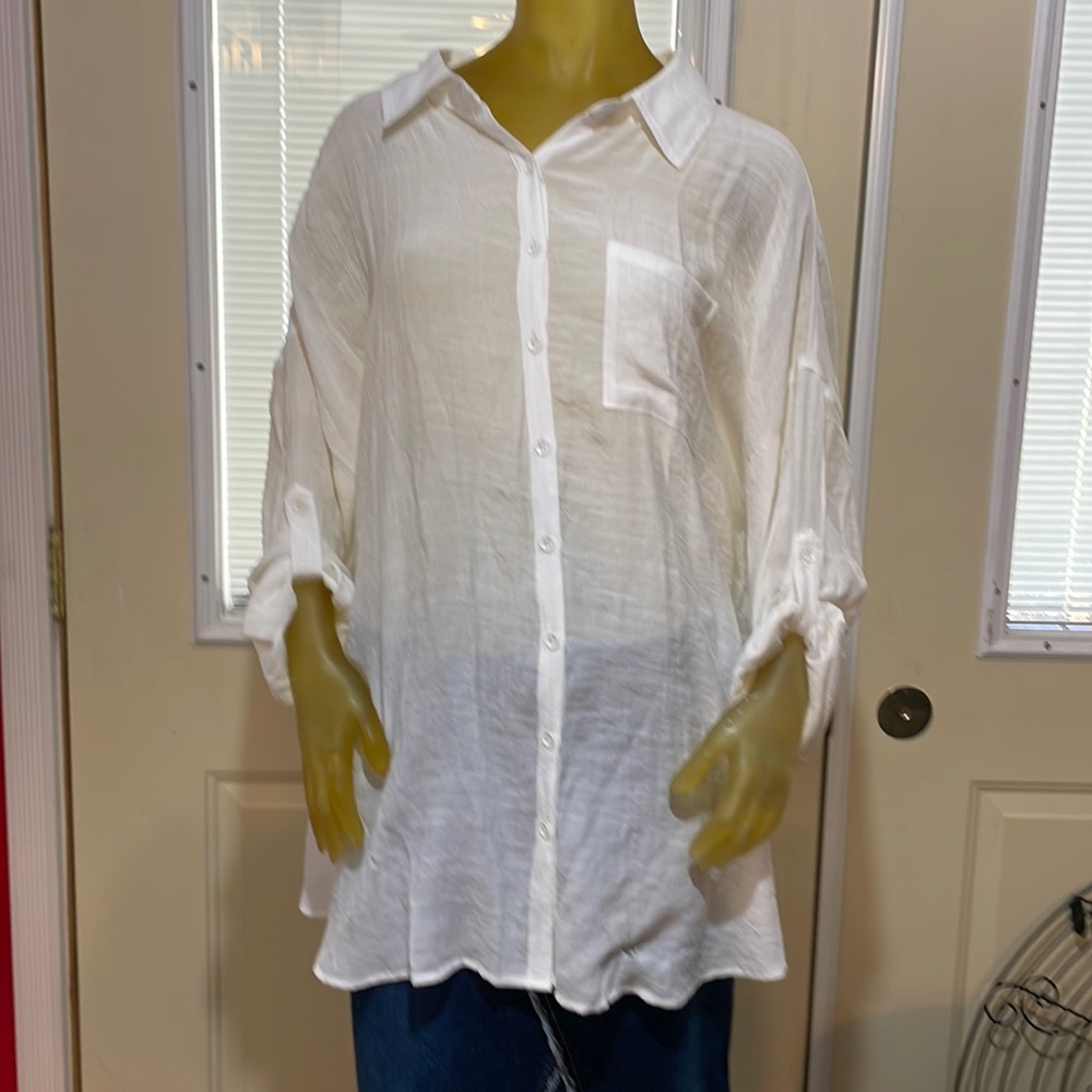 NWT Torrid blouse